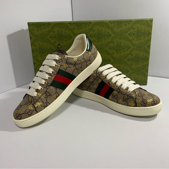 Gucci Men's Brown Sneakers with Red and Green Stripes - Picture 1 of 8